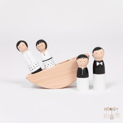 Rodinka na loďce