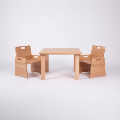 Dětská židle pro začínající sedících a stolujících